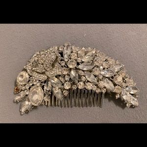 Gorgeous hair comb